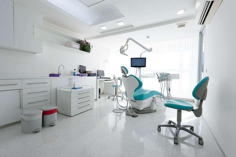 Dental clinic in London treatment room with dental equipment